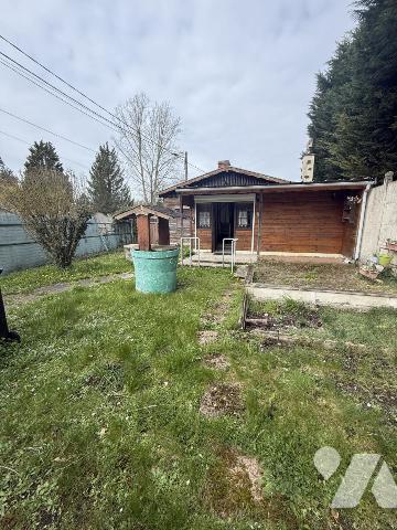 Maison individuelle de type chalet avec garage - rue calme car sans issue