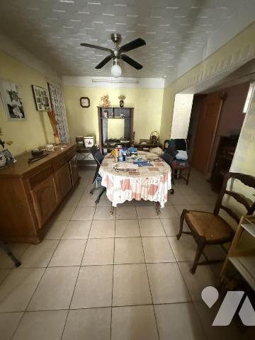 Maison individuelle de type chalet avec garage - rue calme car sans issue