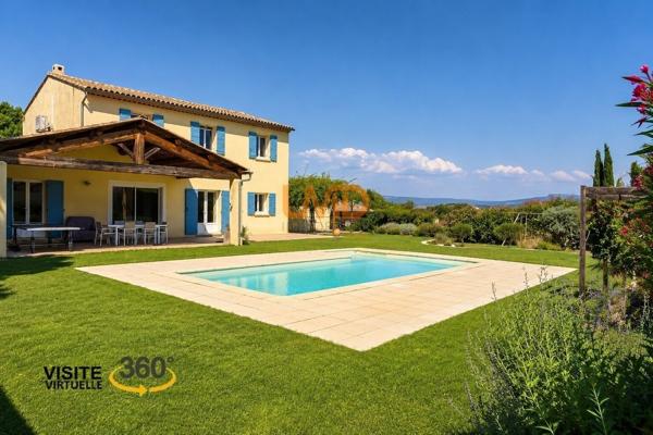 Belle propriété familiale avec piscine et vue sur le Luberon