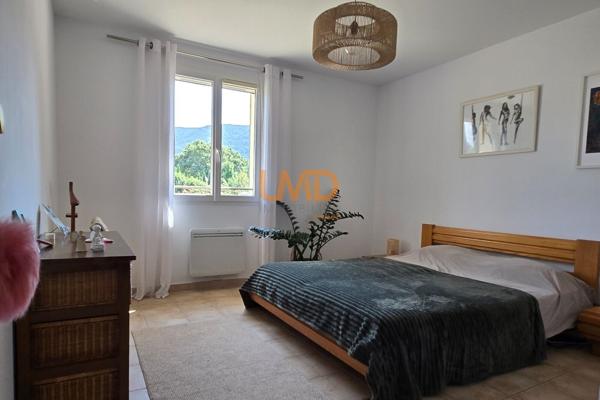 Belle propriété familiale avec piscine et vue sur le Luberon