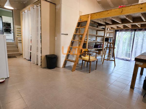 Belle propriété familiale avec piscine et vue sur le Luberon