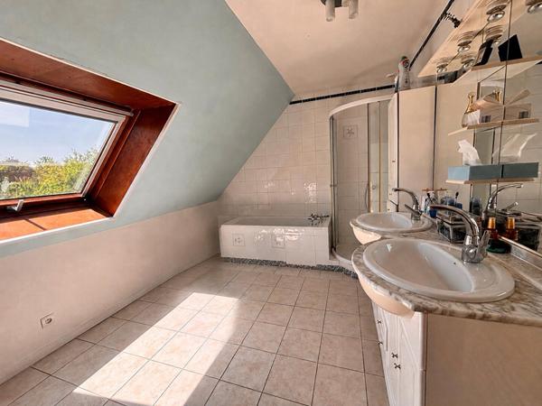 Maison Longpont Sur Orge 6 pièces 123 m2