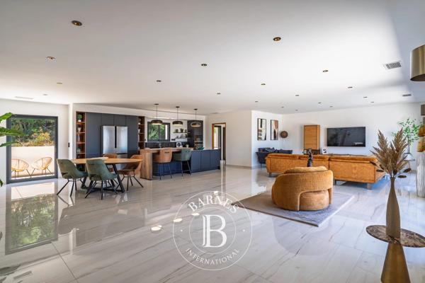 L'Île-Rousse, Villa 3 Chambres -  220 m² à vendre