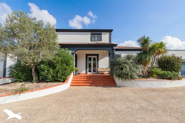 Maison à vendre |  Vernajoul |  9 pièces | 194 m²