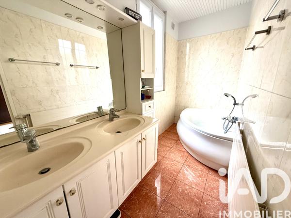 Maison à vendre 8 pièces 190 m² Igny