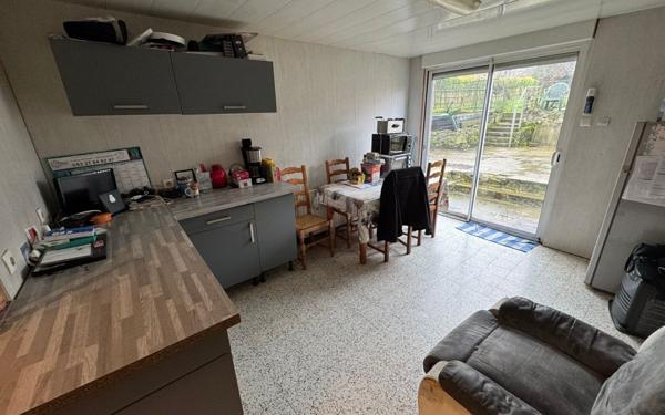 Maison à vendre    4 pièces •  Ferrière-la-Grande