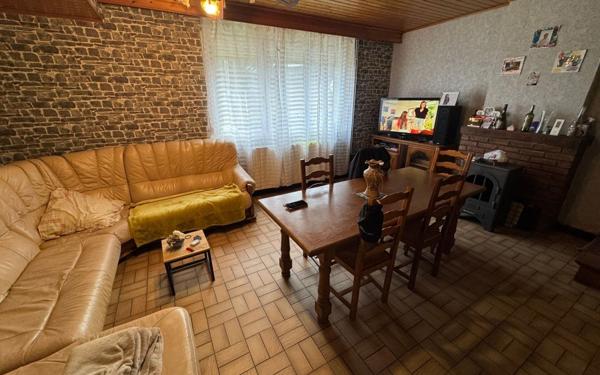 Maison à vendre    4 pièces •  Ferrière-la-Grande