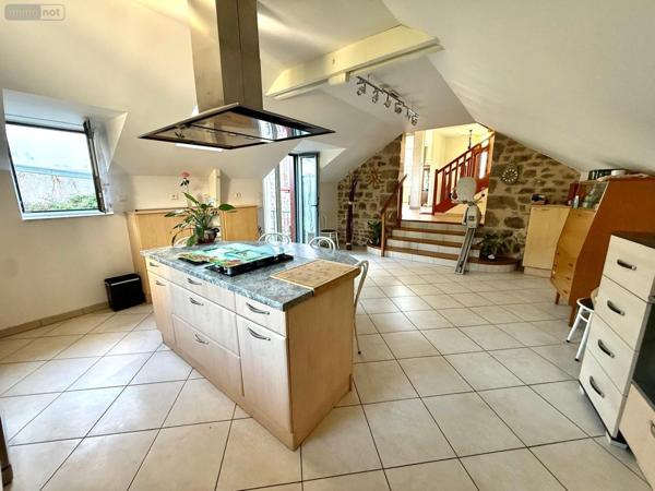 Maison à vendre à Saint-Malo en Ille-et-Vilaine (35400), ref : 35144/354   
COURTOISVILLE