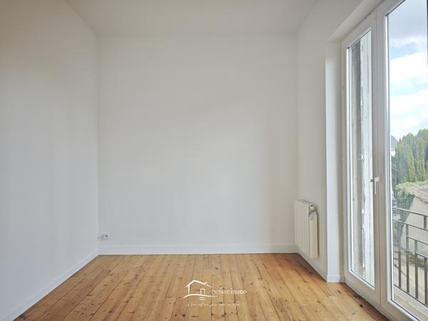 MAISON 4 CHAMBRES JARDIN ET 2 PLACES DE STATIONEMENTS Lezay (79120)