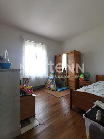 DEMEURE DE PRESTIGE - TERGNIER - 12 PIECES - 6 CHAMBRES - ENSEMBLE DE 350 m2 - TERRAIN 2492 M² - PROXIMITE GARE