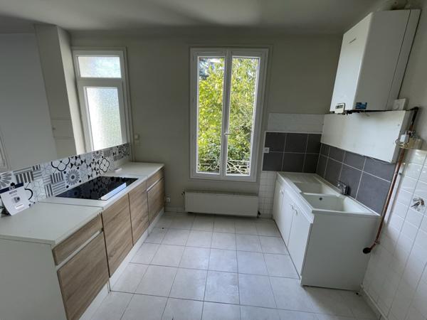 MAISON 2 CHAMBRES AVEC GARAGE