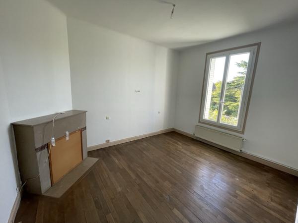 MAISON 2 CHAMBRES AVEC GARAGE