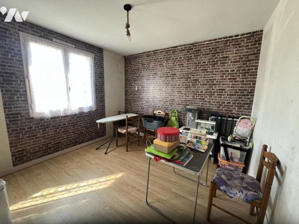 LA FERTE MACE, pavillon 3ch, sous-sol, terrain