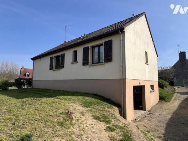 LA FERTE MACE, pavillon 3ch, sous-sol, terrain