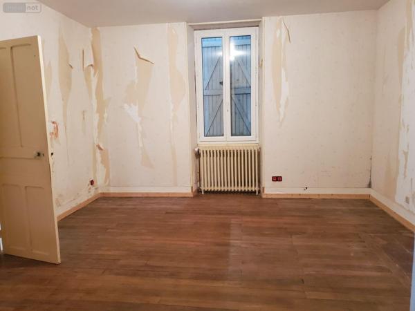 Maison de ville à vendre à Guéret en Creuse (23000), ref : 10986/732