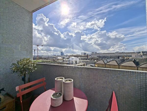 Appartement Paris 4 pièce(s) 85.58 m2