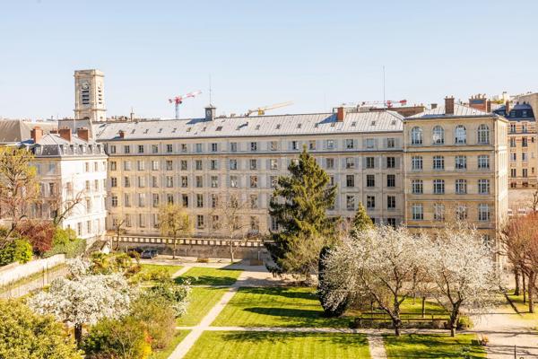Paris 5 -Luxembourg - Proche 75006 - Vue jardin du Luxembourg, appartement d'exception refait par un architecte