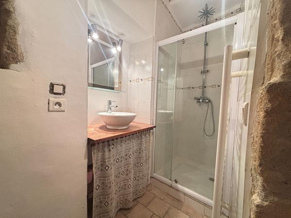 Maison de village 4 pièces ? 86 m² + Appartement T2 de 45 m² ? Alleins (13980)