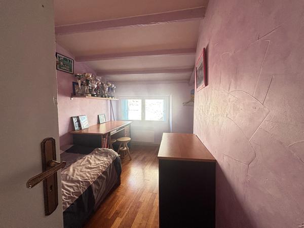 Maison de village 4 pièces ? 86 m² + Appartement T2 de 45 m² ? Alleins (13980)