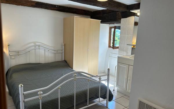 Maison à louer    5 pièces • 111,50 m2 Saint-André-Lachamp