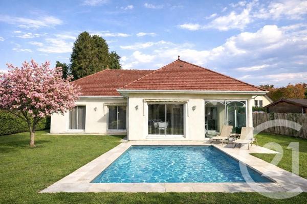 Maison à vendre  5 pièces - 145 m 2   PAU  - 64