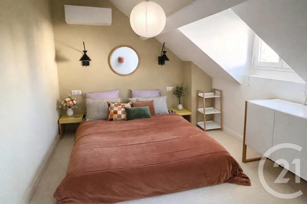 Maison à vendre  5 pièces - 145 m 2   PAU  - 64