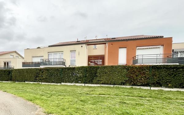 Appartement à vendre    2 pièces • 43 m2 Castanet-Tolosan