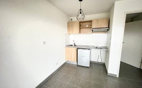 Appartement à vendre    2 pièces • 43 m2 Castanet-Tolosan