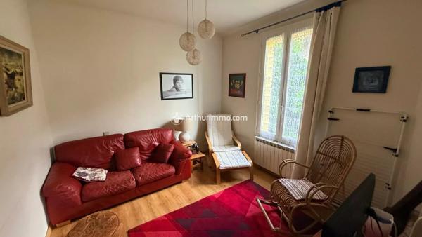 Vente                                                      Maison
                        
                     4 pièces                      95 m2                     à Millau