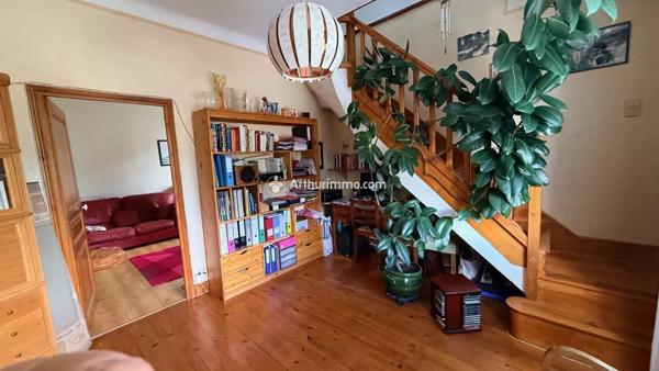 Vente                                                      Maison
                        
                     4 pièces                      95 m2                     à Millau