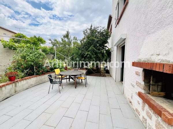 Vente                                                      Maison
                        
                     6 pièces                      150 m2                     à Béziers