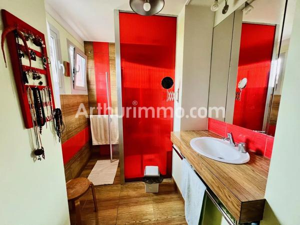Vente                                                      Maison
                        
                     6 pièces                      150 m2                     à Béziers