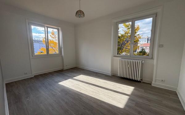 Appartement à louer    3 pièces •  Colmar