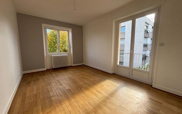 Appartement à louer    3 pièces •  Colmar