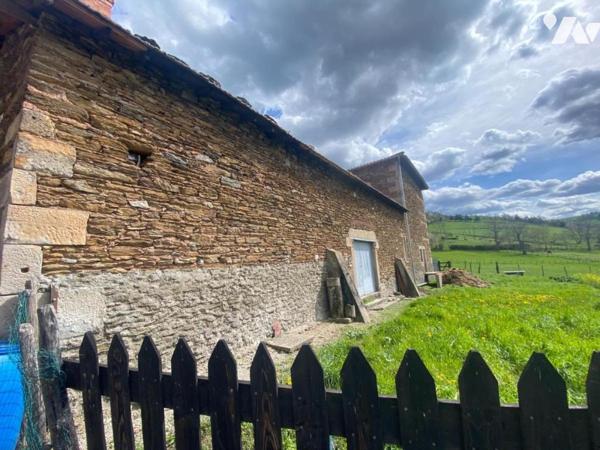 GRANGE à Réhabilité  à Saint-Martin-en-Coailleux