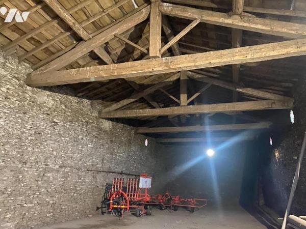 GRANGE à Réhabilité  à Saint-Martin-en-Coailleux