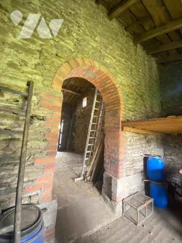 GRANGE à Réhabilité  à Saint-Martin-en-Coailleux