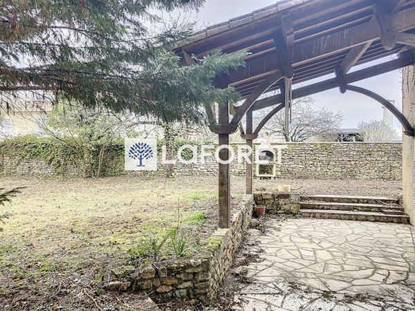 Achat maison près de LAMAIRE - 11 pièce(s) - 272 m² - 189 390 €