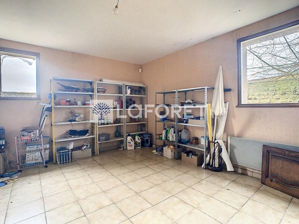 Achat maison près de LAMAIRE - 11 pièce(s) - 272 m² - 189 390 €