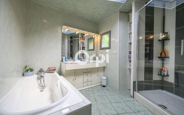 Maison à vendre    4 pièces •  Wavrin