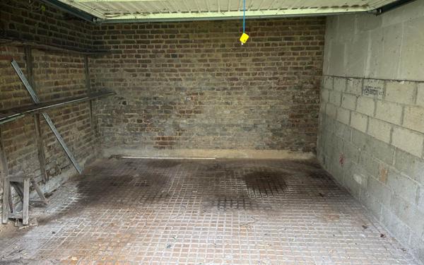 Stationnement à louer    16 m2 Tergnier