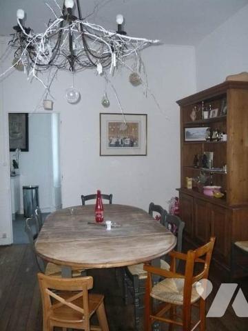 LAVAL, Appartement type 6