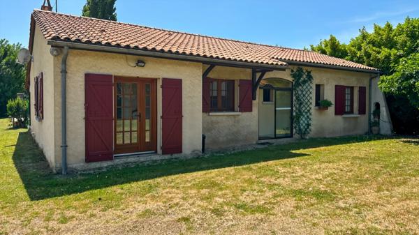 Maison de plain-pied à vendre 5 pièces proche de BERGERAC (24)