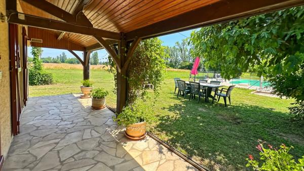 Maison de plain-pied à vendre 5 pièces proche de BERGERAC (24)