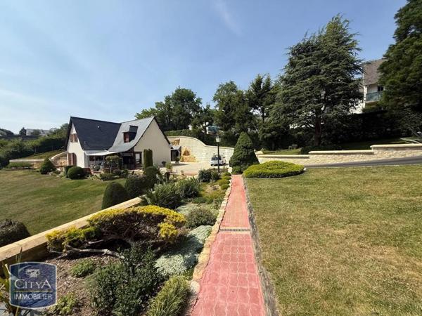 Maison à vendre 4 pièces 230m²