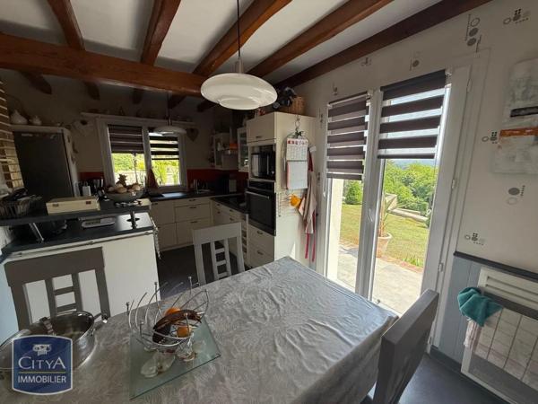 Maison à vendre 4 pièces 230m²