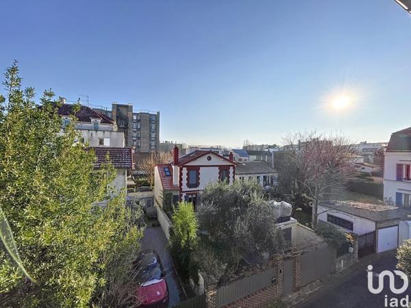 Appartement 3 pièces de 50 m² à Issy-les-Moulineaux (92130)