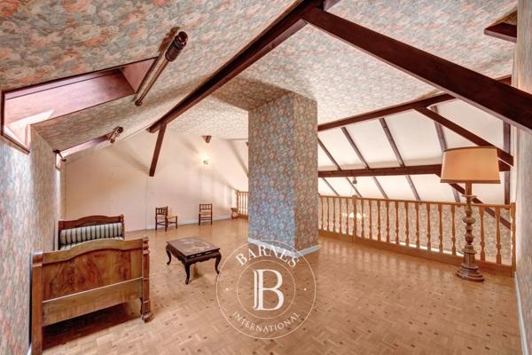 Divonne-les-Bains, Villa 5 Chambres -  304 m² à vendre