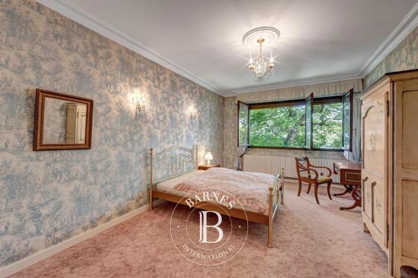 Divonne-les-Bains, Villa 5 Chambres -  304 m² à vendre