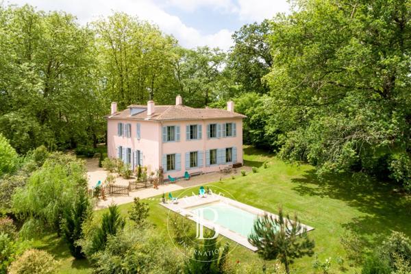Saint-Pierre-d'Irube, Maison 10 Chambres -  600 m² à vendre